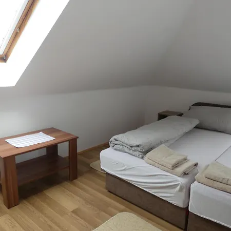Kaszas Haz Apartment *